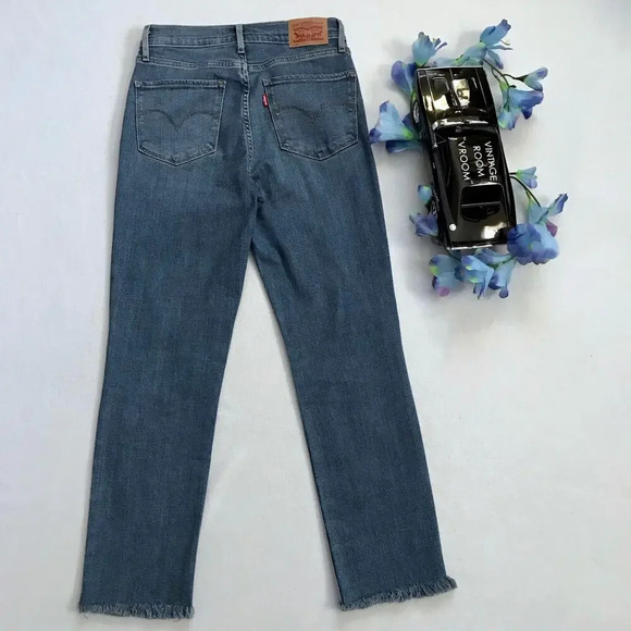 Levi's NWOT 724 High Rise Straight Crop Jeans Women 26 - Picture 6 of 12